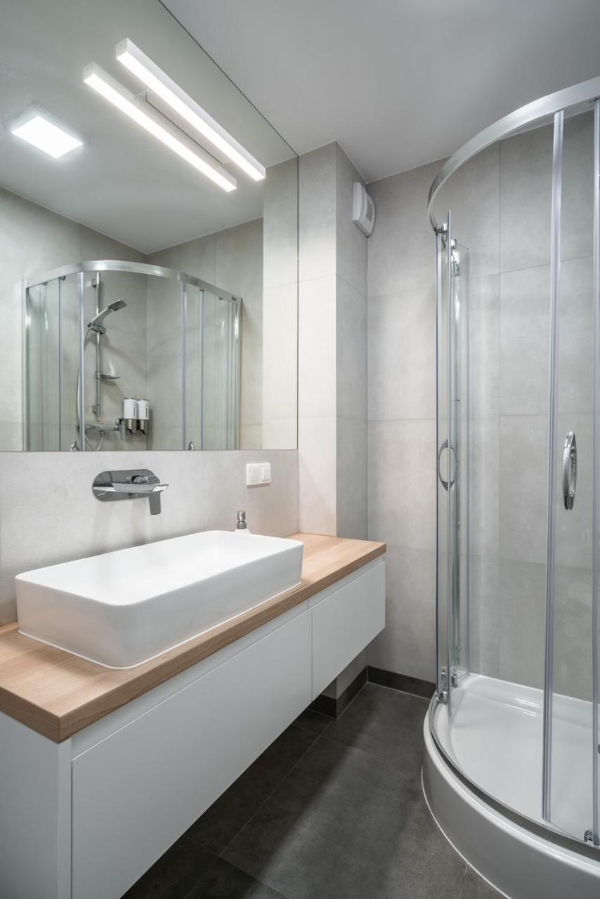 Q19 Apartments Rynek วรอตซวาฟ ภายนอก รูปภาพ